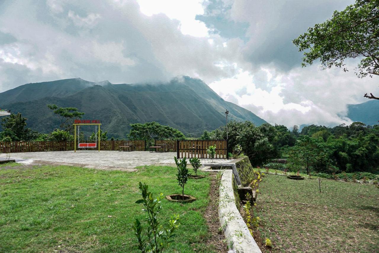 Rinjani Hill Hotel Sembalunlawang Exteriér fotografie
