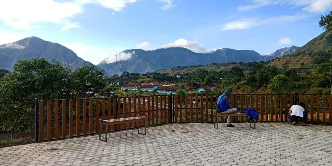 Rinjani Hill Hotel Sembalunlawang Exteriér fotografie