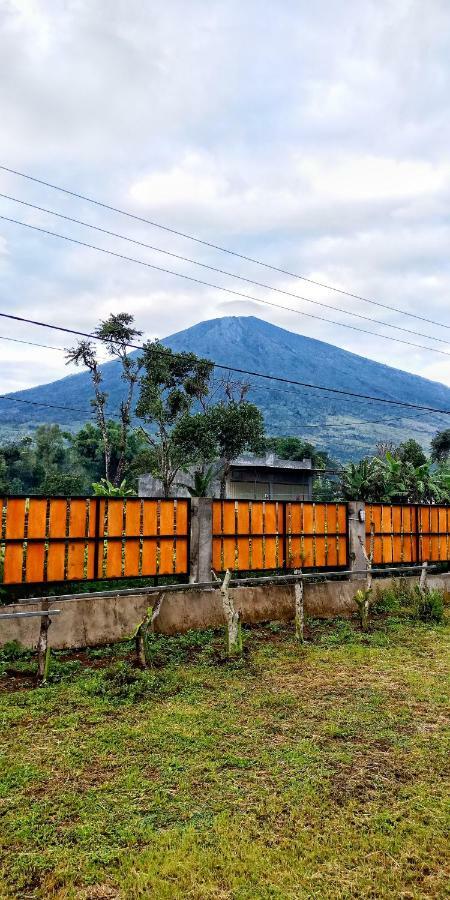 Rinjani Hill Hotel Sembalunlawang Exteriér fotografie