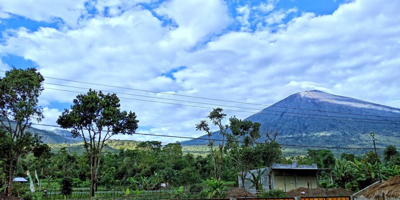 Rinjani Hill Hotel Sembalunlawang Exteriér fotografie